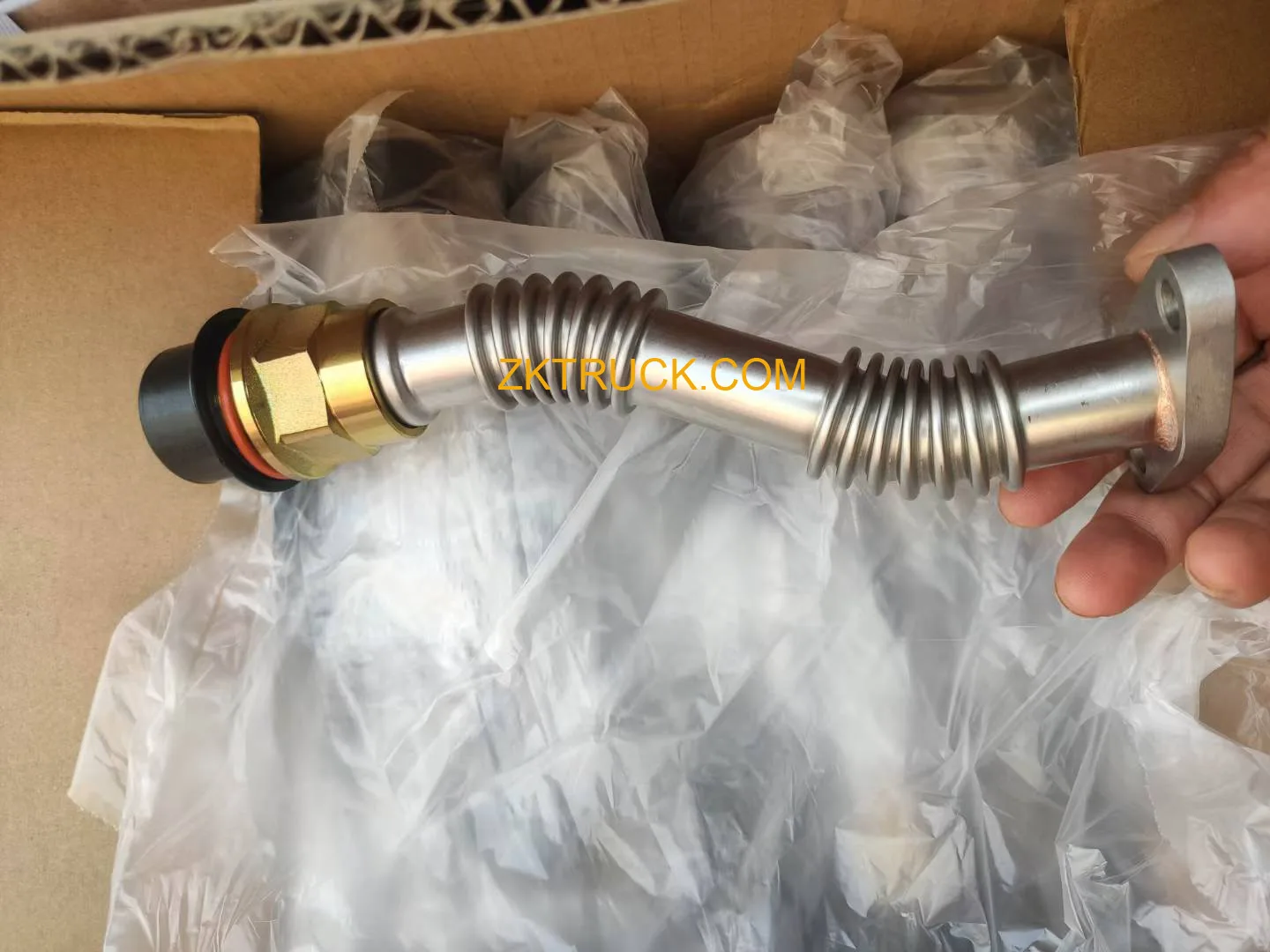 202V05703-5502 MAN turbo oil return line