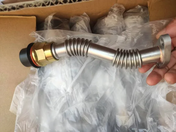 Turbo oil return line 202V05703-5502